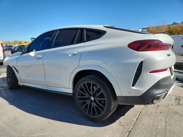 5UX33EX07R9S30214 2024 BMW X6 - Image 2