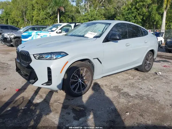 5UX33EX07R9U86403 2024 BMW X6 - Image 2