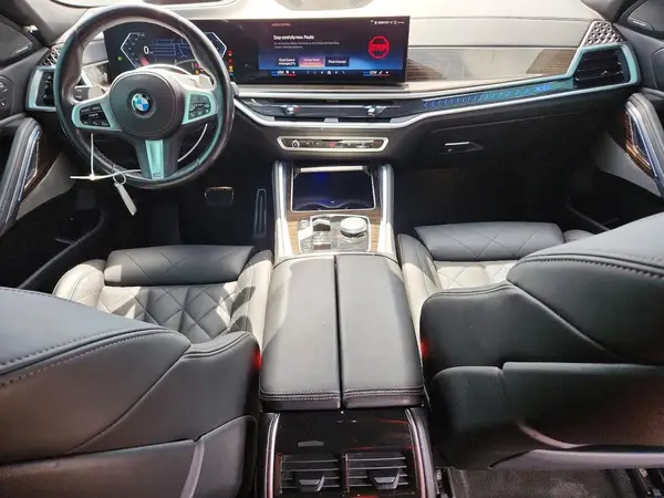5UX33EX07S9W91113 2025 BMW X6 - Image 8