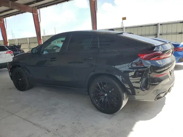 5UX33EX07S9Y07460 2025 BMW X6 - Image 2