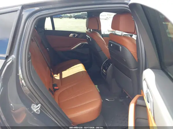 5UX33EX07T9268484 2026 BMW X6 - Image 8