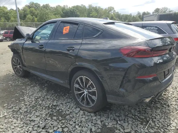 5UX33EX08R9U46010 2024 BMW X6 - Image 2