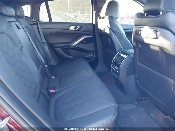 5UX33EX08R9U76656 2024 BMW X6 - Image 8