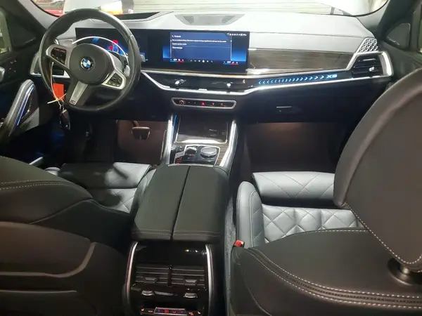5UX33EX08S9X40285 2025 BMW X6 - Image 8