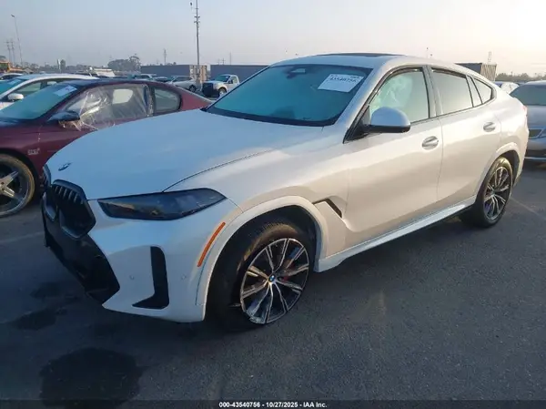 5UX33EX08S9Z39286 2025 BMW X6 - Image 2