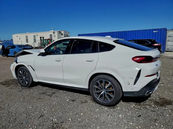 5UX33EX08S9Z48893 2025 BMW X6 - Image 2