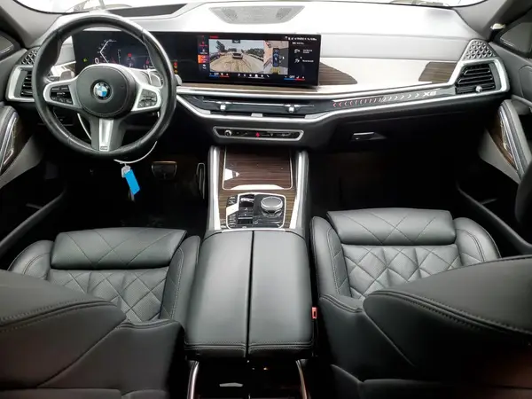 5UX33EX09R9S91497 2024 BMW X6 - Image 8