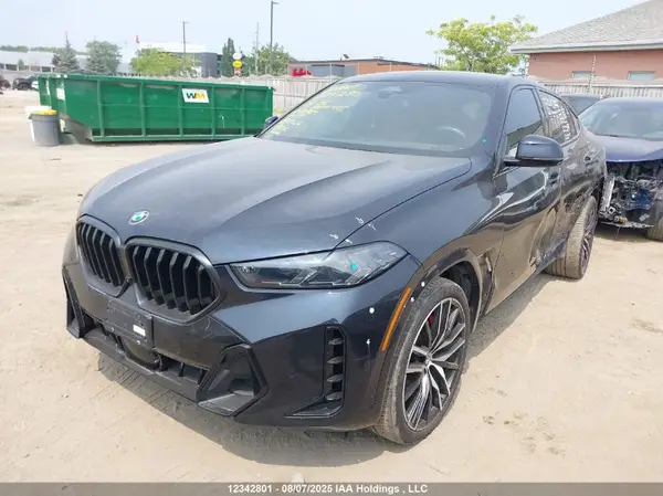 5UX33EX09R9T00859 2024 BMW X6 - Image 2