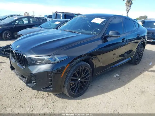5UX33EX09R9T57546 2024 BMW X6 - Image 2