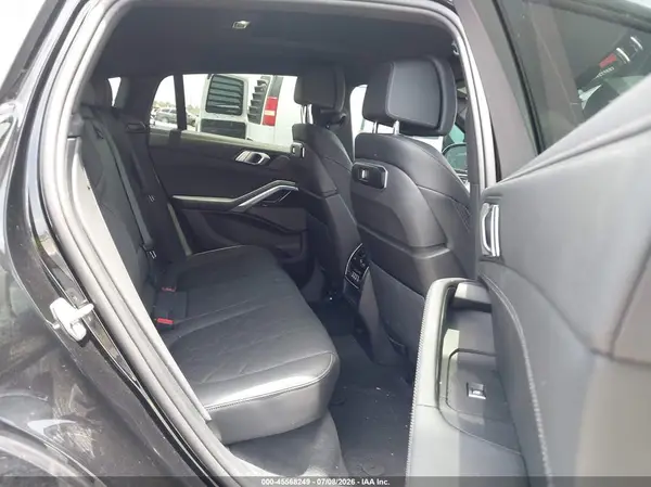 5UX33EX09S9W32242 2025 BMW X6 - Image 8