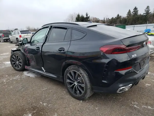 5UX33EX09S9X97725 2025 BMW X6 - Image 2