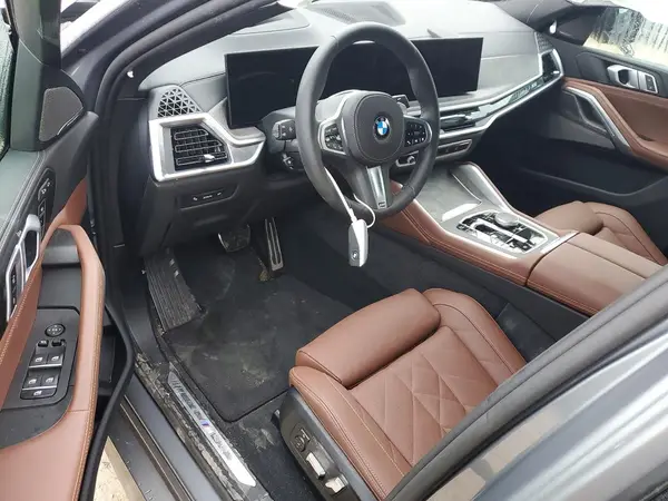 5UX33EX09T9222607 2026 BMW X6 - Image 8