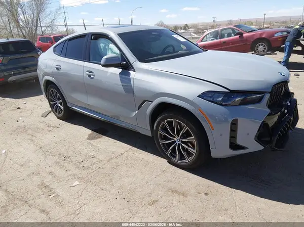 5UX33EX09T9232103 2026 BMW X6 - Image 1