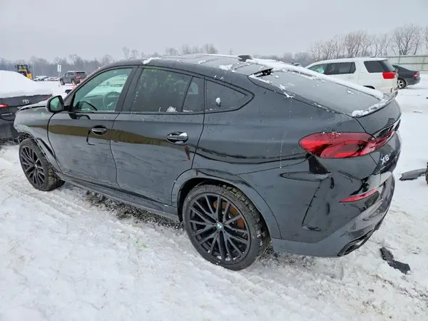 5UX33EX0XS9W74290 2025 BMW X6 - Image 2