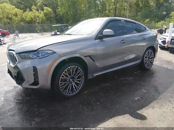 5UX33EX0XS9Z00795 2025 BMW X6 - Image 2