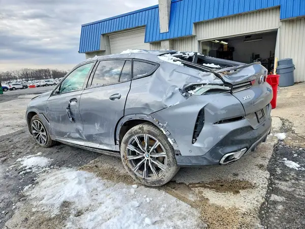 5UX33EX0XT9134357 2026 BMW X6 - Image 2