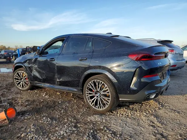 5UX33EX0XT9252926 2026 BMW X6 - Image 2