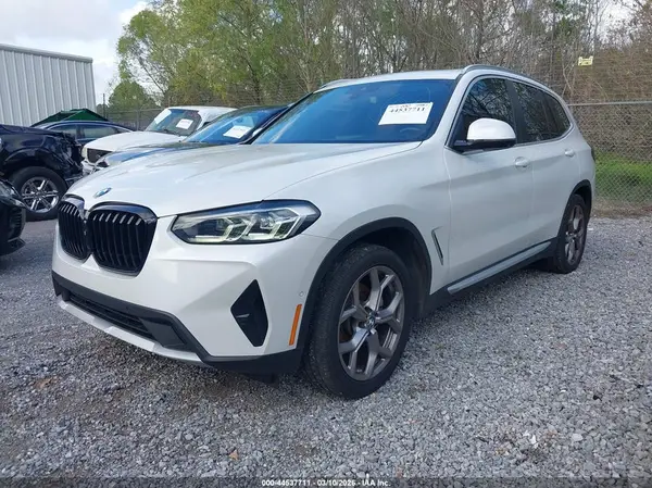 5UX43DP00N9J50486 2022 BMW X3 - Image 2