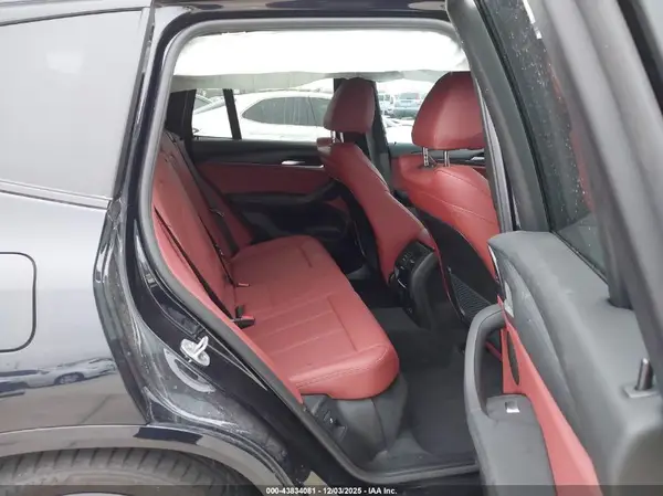 5UX43DP00N9K43945 2022 BMW X3 - Image 8