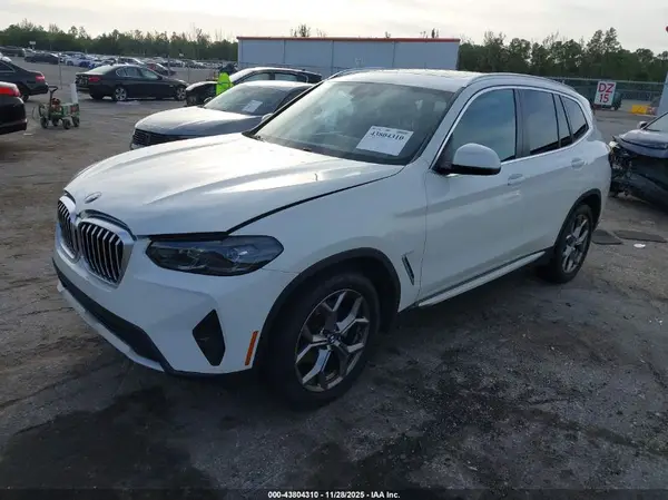5UX43DP00N9K45727 2022 BMW X3 - Image 2