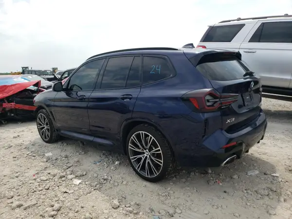5UX43DP00N9K52130 2022 BMW X3 - Image 2