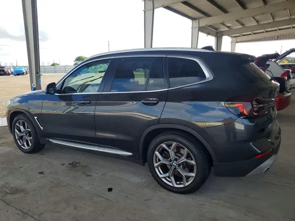 5UX43DP00N9L10561 2022 BMW X3 - Image 2