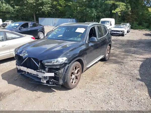5UX43DP00N9L39526 2022 BMW X3 - Image 2