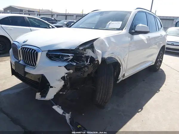 5UX43DP00P9N51099 2023 BMW X3 - Image 2