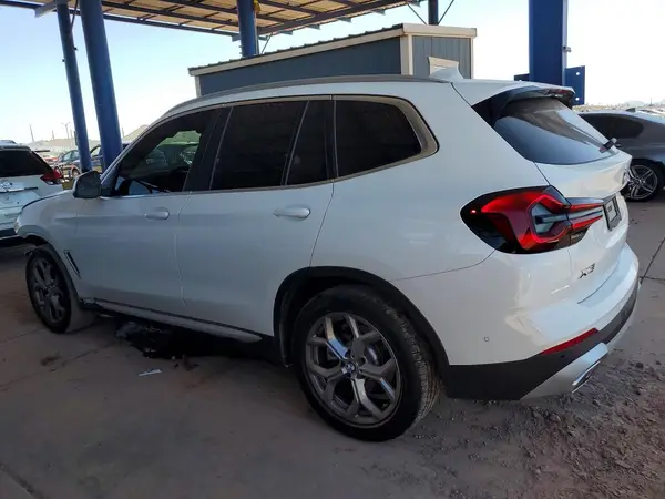 5UX43DP00R9U63236 2024 BMW X3 - Image 2