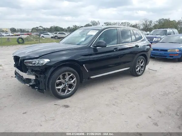 5UX43DP00R9U84376 2024 BMW X3 - Image 2