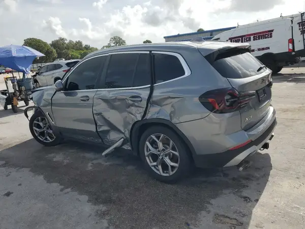 5UX43DP00R9U99167 2024 BMW X3 - Image 2