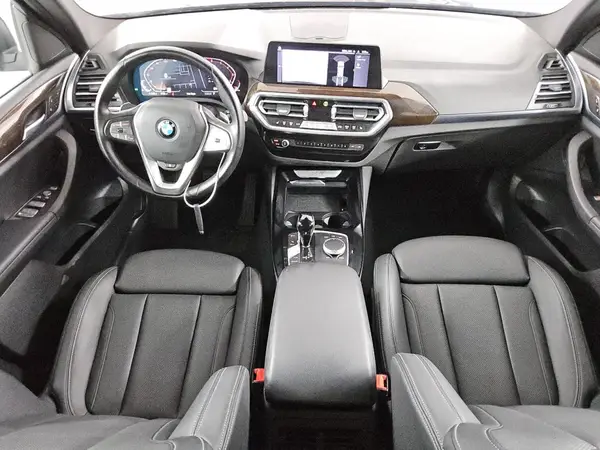 5UX43DP00R9V06246 2024 BMW X3 - Image 8