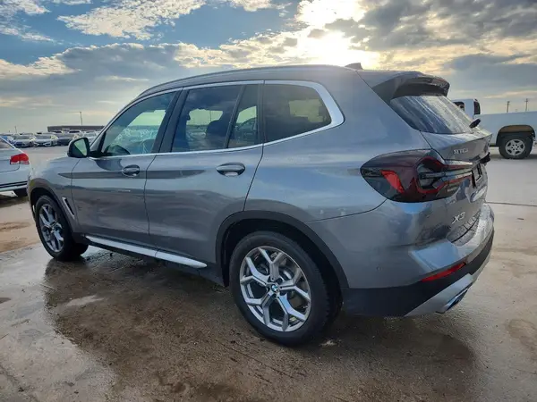 5UX43DP00R9W28976 2024 BMW X3 - Image 2