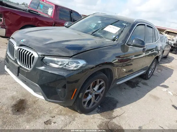 5UX43DP00R9X38779 2024 BMW X3 - Image 2