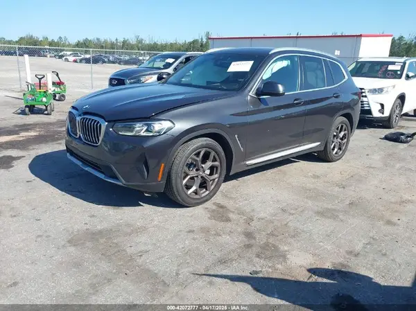 5UX43DP01N9K29942 2022 BMW X3 - Image 2