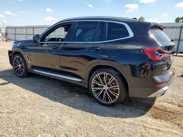5UX43DP01N9K34087 2022 BMW X3 - Image 2