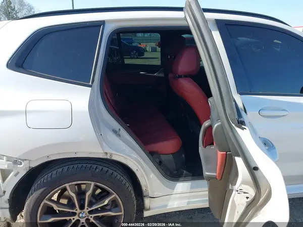 5UX43DP01N9K64237 2022 BMW X3 - Image 8
