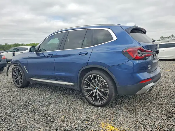 5UX43DP01N9K73813 2022 BMW X3 - Image 2