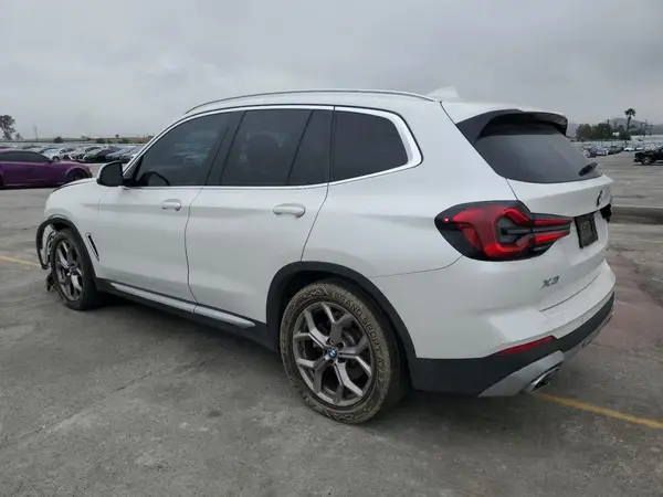 5UX43DP01N9L90744 2022 BMW X3 - Image 2
