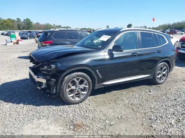 5UX43DP01N9L98648 2022 BMW X3 - Image 2