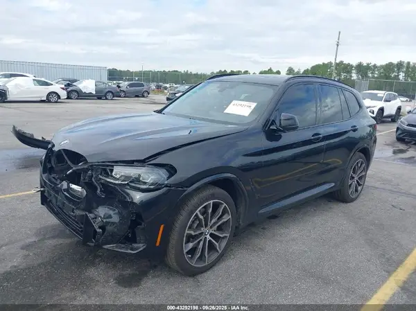 5UX43DP01N9M06571 2022 BMW X3 - Image 2