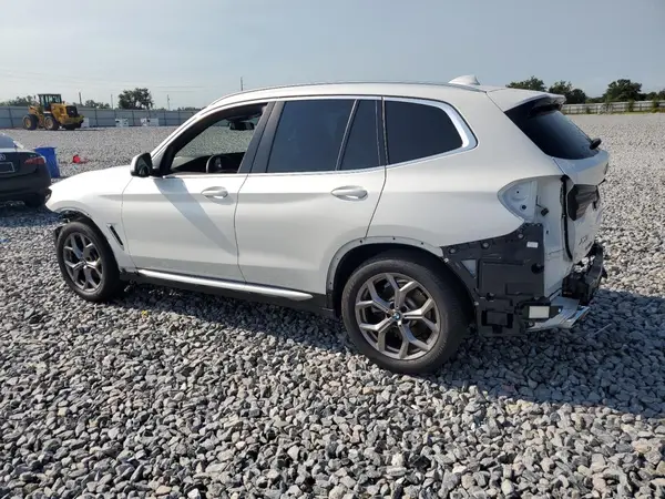5UX43DP01N9M16324 2022 BMW X3 - Image 2