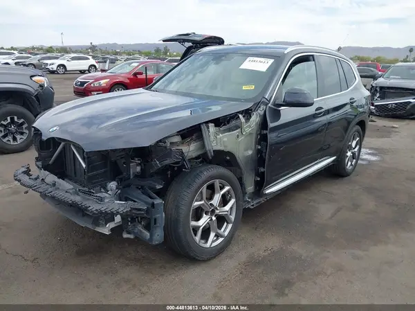 5UX43DP01N9M25850 2022 BMW X3 - Image 2