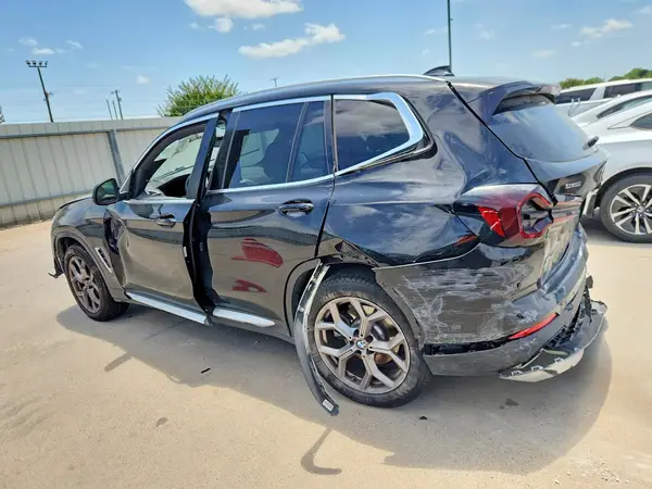 5UX43DP01N9M29736 2022 BMW X3 - Image 2