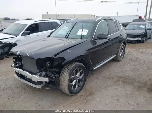 5UX43DP01N9N22093 2022 BMW X3 - Image 2