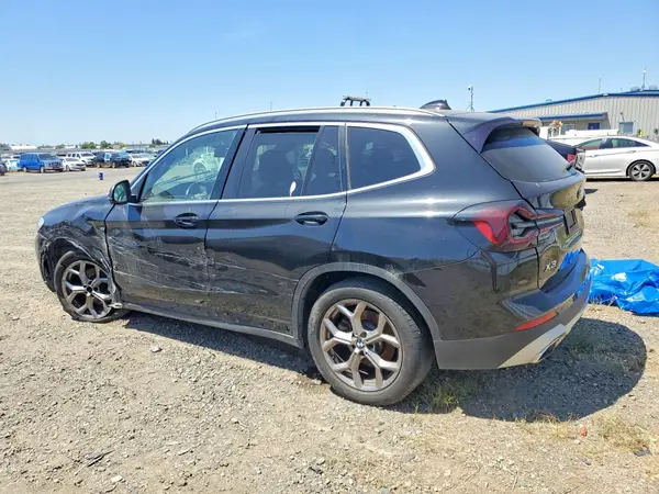 5UX43DP01N9N22711 2022 BMW X3 - Image 2