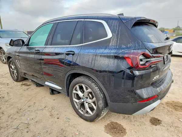 5UX43DP01P9R82115 2023 BMW X3 - Image 2