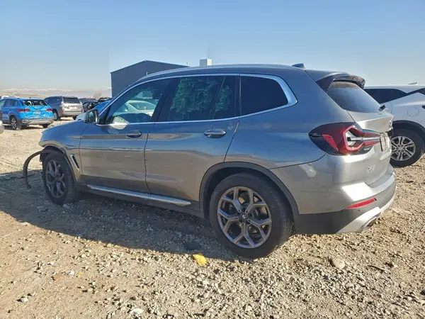 5UX43DP01R9T58706 2024 BMW X3 - Image 2