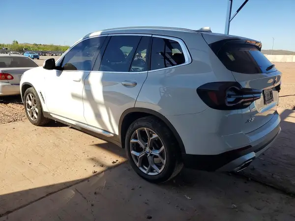 5UX43DP02N9J95204 2022 BMW X3 - Image 2