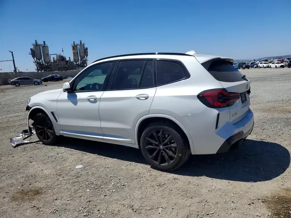 5UX43DP02N9K01356 2022 BMW X3 - Image 2